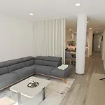 Апартаменты Holiday Beach
