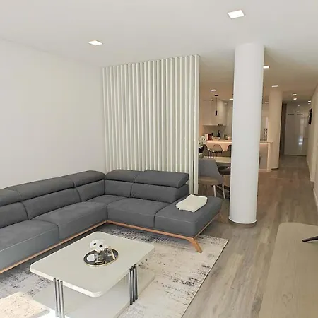 아파트 Holiday Beach