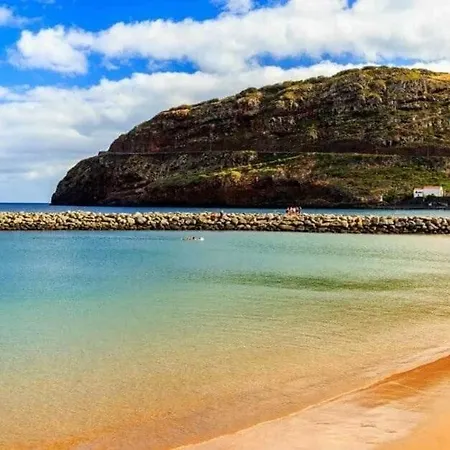 Holiday Beach Daire Machico (Madeira)